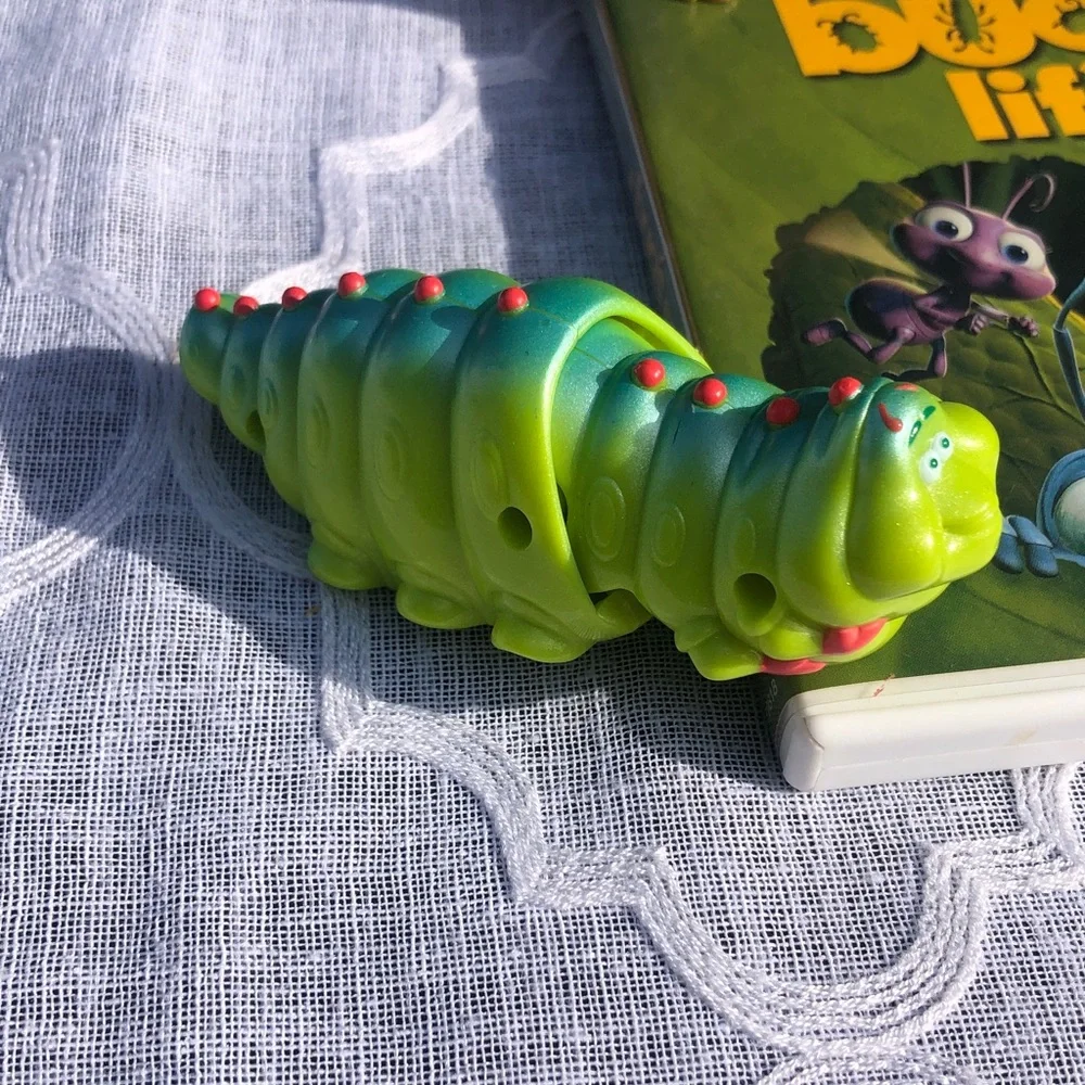 A BUGS LIFE ‘98 - Hopper Heimlich & Dim plastic action figures toys & DVD movie